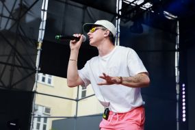 Ukrainian singer PARFENIUK