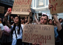 Participants in a protest against the Verkhovna Rada's adoption of a bill restricting the powers of the National Anti-Corruption Bureau and the Specialized Anti-Corruption Prosecutor's Office