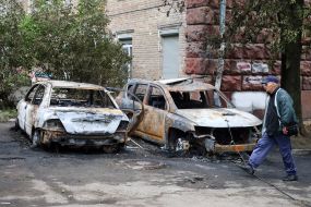 Cars burned as a result of the shelling of Kyiv