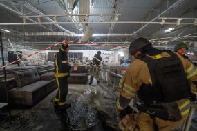 Elimination of the consequences of a drone strike on a furniture store in Kharkiv