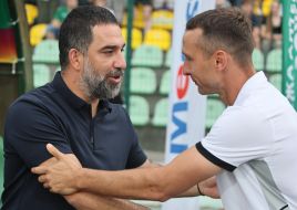 Arda Turan, Vladyslav Lupashko