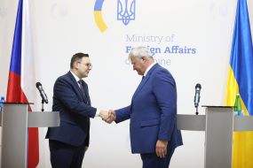 Andriy Sybiga and Jan Lipawsky