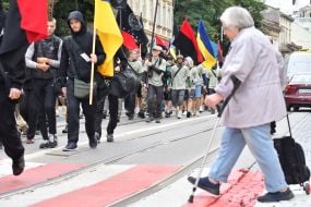 March in memory of the fighters of the Ukrainian nation in Lviv