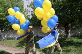Prisoner exchange on Independence Day,
