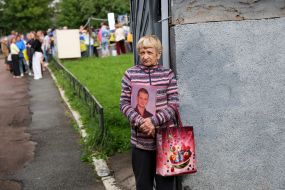 Prisoner exchange on Independence Day,