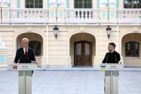 Volodymyr Zelenskyy and Jonas Gahr Stоre