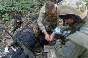 Тренировка по огневой подготовке пехотинцев батальона оперативного назначения 13-й бригады НГУ "Хартия" в Харьковской области