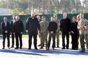 Political leadership of the state at the National War Memorial Cemetery