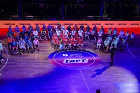 Участники  соревнований по регби на креслах колесных