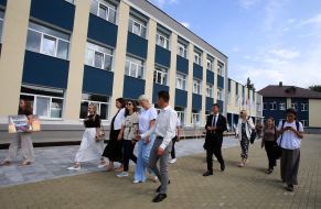 Валентина Полторак, Ілона Постемська, Василь Білогура та Фелікс Бауманн