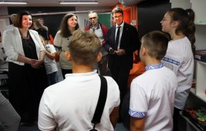 Валентина Полторак, Ілона Постемська та Фелікс Бауманн