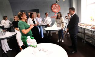 Валентина Полторак, Ілона Постемська  та Фелікс Бауманн