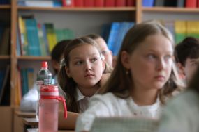 Школярі в класі