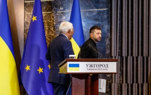 Встреча Владимира Зеленского и Антониу Кошты с представителями СМИ