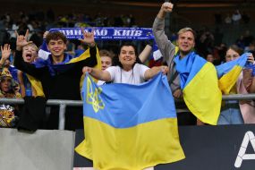 Football. National team of Ukraine - national team of France