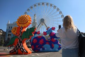 Installations in honor of Maria Prymachenko on Kontraktova Square in Kyiv