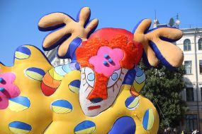 Installations in honor of Maria Prymachenko on Kontraktova Square in Kyiv