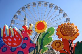 Installations in honor of Maria Prymachenko on Kontraktova Square in Kyiv