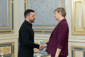 Volodymyr Zelenskyy ta Yvette Cooper