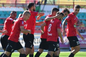 Players of FC Karpaty (Lviv)