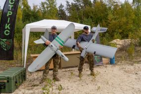 Field training "Victory Technologies" on familiarization with modern UAVs and UAVs in Kharkiv region