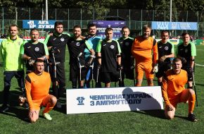 Players of the teams "Nezlamny" (Kharkiv) and "Vikings" (Ternopil)