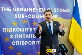 Владислав Суворов