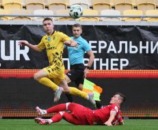 Soccer. Ukrainian Championship. FC Rukh (Lviv) - FC Kryvbas (Kryvyi Rih)