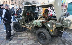 Exhibition of unique retro technology on the occasion of the Day of the Motorist and Road Worker at the Retro Garage Technology Museum in Lviv