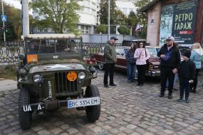 Exhibition of unique retro technology on the occasion of the Day of the Motorist and Road Worker at the Retro Garage Technology Museum in Lviv