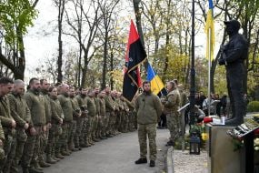 Сергей Филимонов и военнослужащие батальона «Волки Да Винчи»
