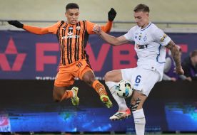 Игровой момент матча