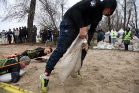 Participants of the "Wild Race Autumn 2025" overcome the distance on the Venetian Island in Kyiv