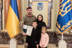 Awarding of soldiers of the Airborne Assault Troops of the Armed Forces of Ukraine with state awards on the occasion of their professional holiday in Kyiv
