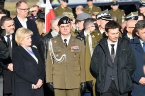 Учасники перепоховання польських солдат у м.Мостиська