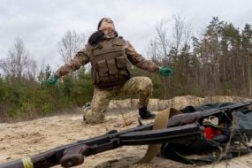 Тактико-спеціальне заняття для цивільних на Харківщині