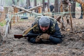 Тактико-спеціальне заняття для цивільних на Харківщині