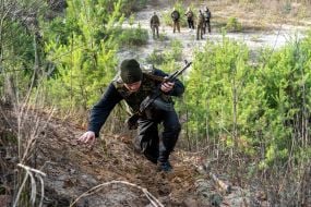 Тактико-спеціальне заняття для цивільних на Харківщині