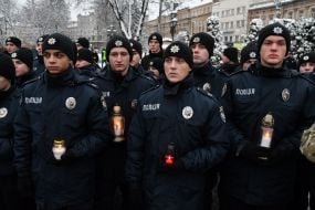 Учасники акції «Запали свічку» у Львові