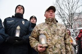 Учасники акції «Запали свічку» у Львові