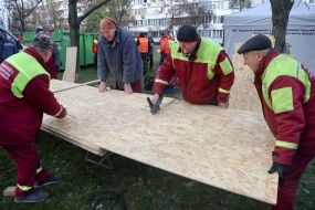 Работники коммунальных служб