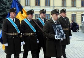 Farewell to fallen servicemen Myroslava Kopcha and Artur Vilchynsky