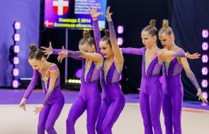 Участницы командного чемпионата Украины по художественной гимнастике