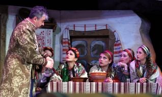 Музыкальная комедия «Рождественская ночь»