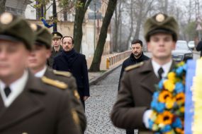 Владимир Зеленский и Никос Христодулидис почтили память погибших украинских защитников и защитниц