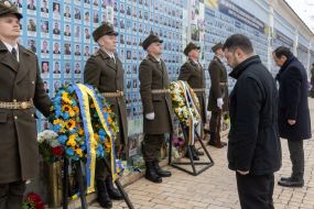 Владимир Зеленский и Никос Христодулидис почтили память погибших украинских защитников и защитниц
