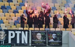 Вболівальники на трибуні