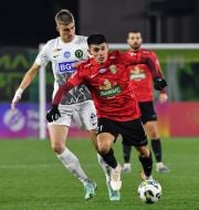 Игровой момент матча