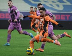 Игровой момент матча