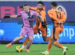 Игровой момент матча